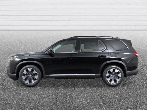 Crystal Black Pearl 2026 Honda Pilot Elite