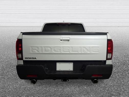 Platinum White Pearl 2026 Honda Ridgeline RTL