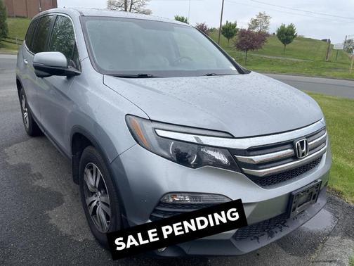 Lunar Silver Metallic 2018 Honda Pilot EX-L