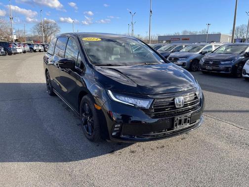 2024 Honda Odyssey Sport