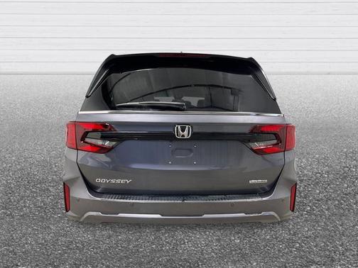 Modern Steel Metallic 2026 Honda Odyssey Touring