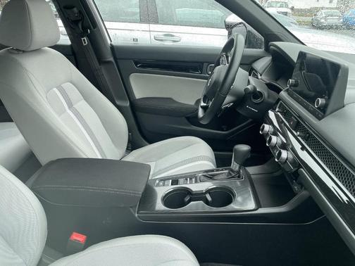 2025 Honda Civic Hybrid