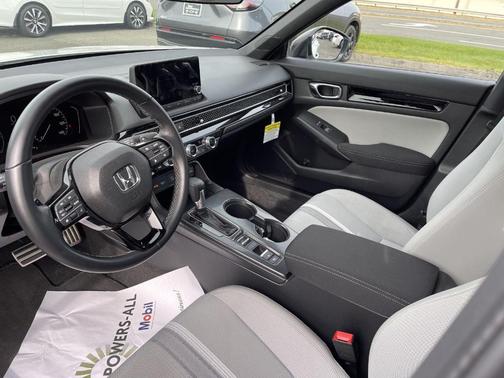 2025 Honda Civic Hybrid 