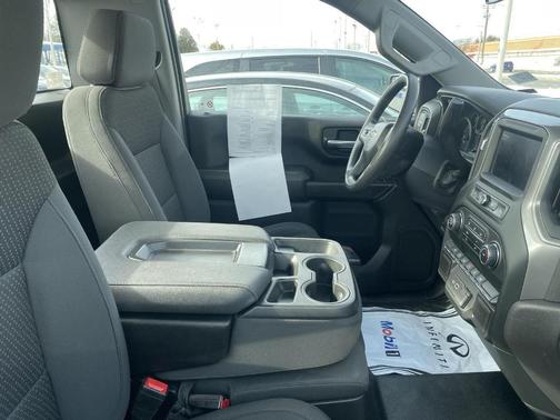 2022 Chevrolet Silverado 1500 WT