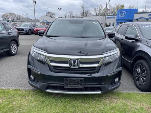Crystal Black Pearl 2022 Honda Pilot EX-L