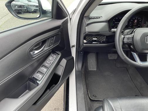 Platinum White Pearl 2023 Honda Accord Hybrid Touring