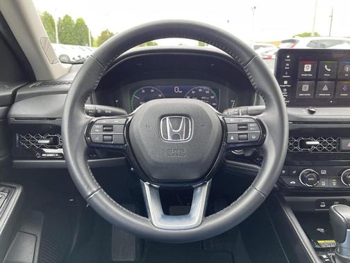 Platinum White Pearl 2023 Honda Accord Hybrid Touring