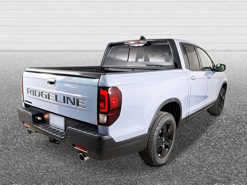 2026 Honda Ridgeline Black Edition Two-Tone