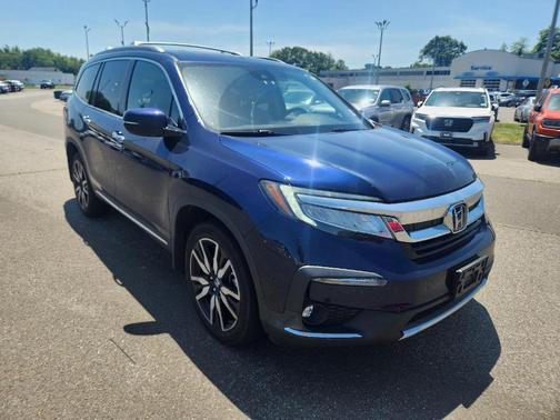 2022 Honda Pilot Touring 7-Passenger