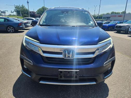 2022 Honda Pilot Touring 7-Passenger