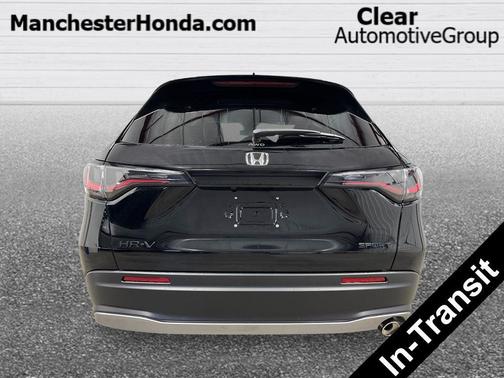 Crystal Black Pearl 2027 Honda HR-V Sport