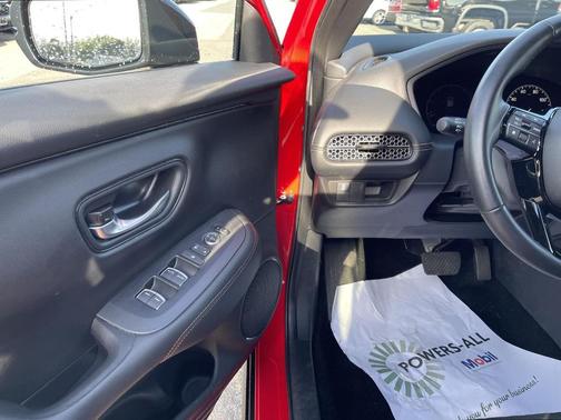 Milano Red 2025 Honda HR-V Sport