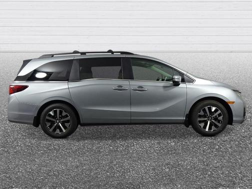 Solar Silver Metallic 2026 Honda Odyssey EX-L