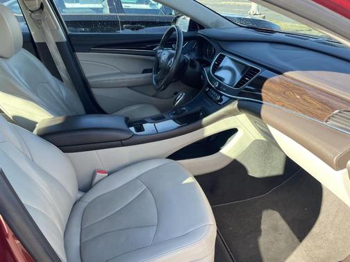 2017 Buick LaCrosse Premium
