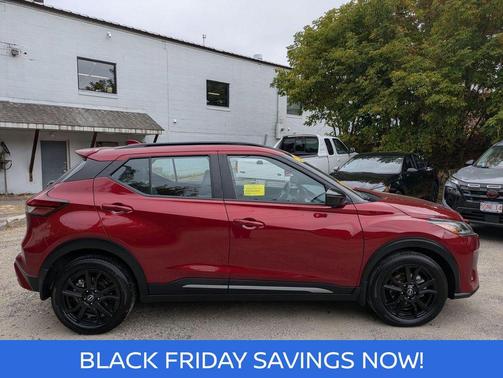 2024 Nissan Kicks SR