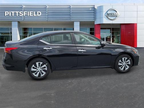 2025 Nissan Altima S FWD