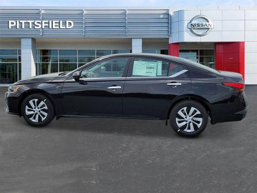 2025 Nissan Altima S FWD