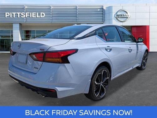 2025 Nissan Altima SR AWD