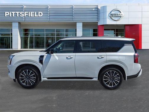 Everest White Pearl Tricoat 2025 Nissan Armada Platinum Reserve 4WD