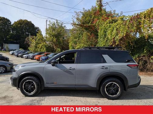 2024 Nissan Pathfinder Rock Creek 4WD