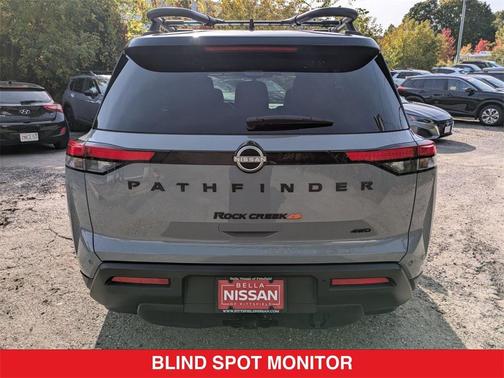 2024 Nissan Pathfinder Rock Creek 4WD