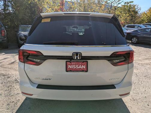 2023 Honda Odyssey Sport
