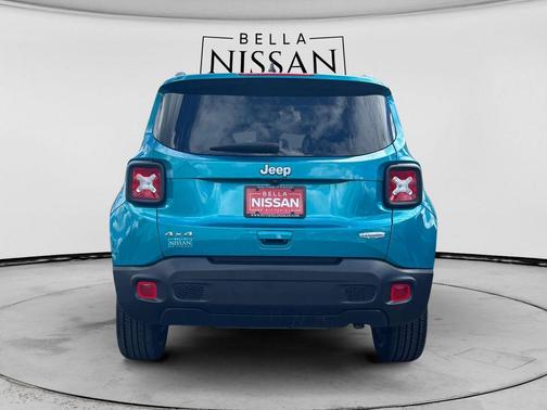 Bikini Metallic Clearcoat 2021 Jeep Renegade Latitude