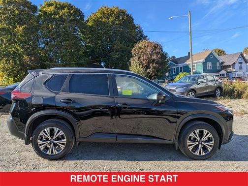 2022 Nissan Rogue SV