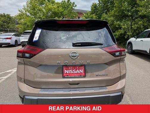 2025 Nissan Rogue SL