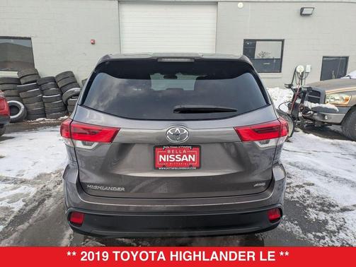 2019 Toyota Highlander LE