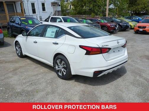 2024 Nissan Altima S FWD