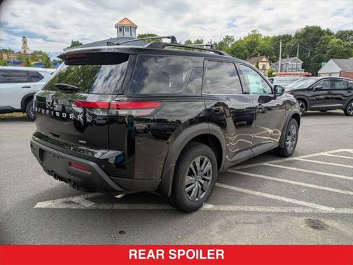 2025 Nissan Pathfinder SV 4WD