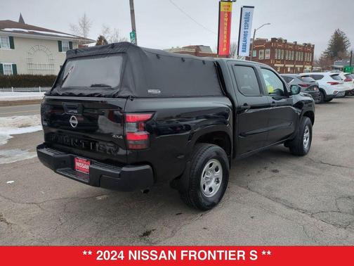2024 Nissan Frontier S