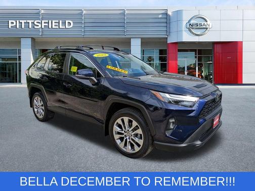 2022 Toyota RAV4 XLE Premium