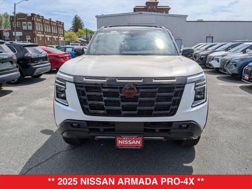 2025 Nissan Armada PRO-4X 4WD