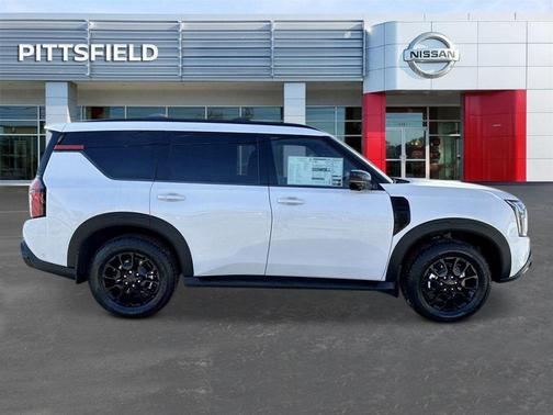 2025 Nissan Armada PRO-4X 4WD