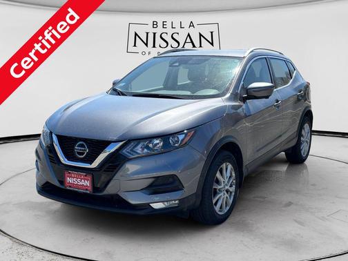 2022 Nissan Rogue Sport SV