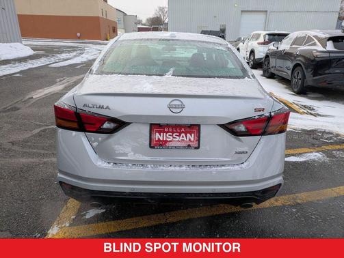 2023 Nissan Altima SR Intelligent AWD