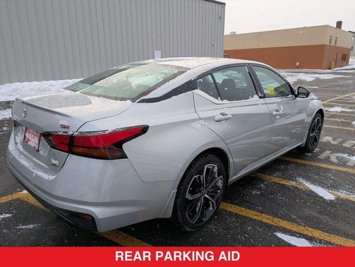 2023 Nissan Altima SR Intelligent AWD