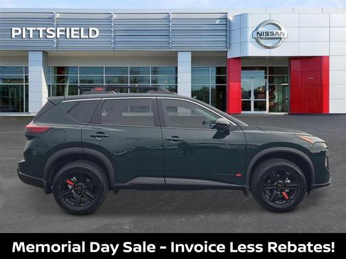 Obsidian Green 2026 Nissan Rogue Rock Creek