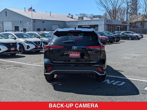 2022 Toyota Highlander XSE