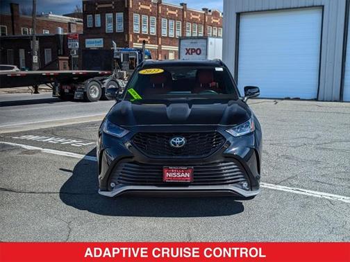 2022 Toyota Highlander XSE