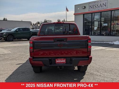 2025 Nissan Frontier PRO-4X