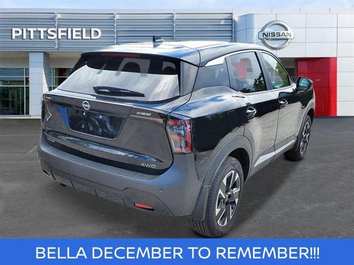 2025 Nissan Kicks SV