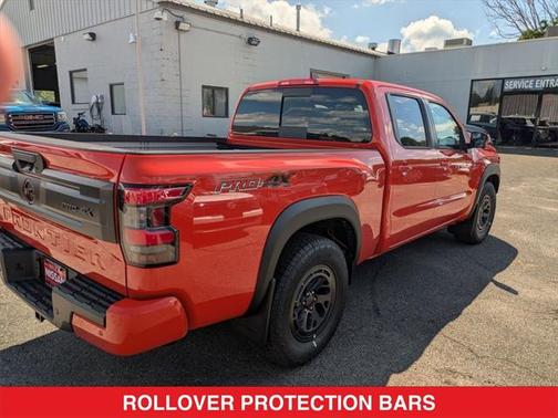 2025 Nissan Frontier PRO-4X