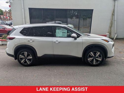 2024 Nissan Rogue SL