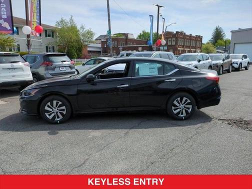 2024 Nissan Altima S FWD