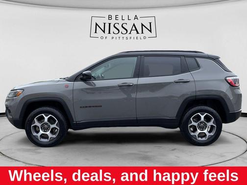 Sting-Gray Clearcoat 2022 Jeep Compass Trailhawk