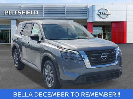 2025 Nissan Pathfinder S 4WD