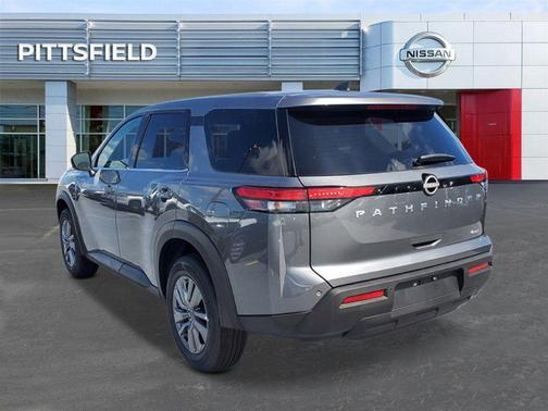 2025 Nissan Pathfinder S 4WD